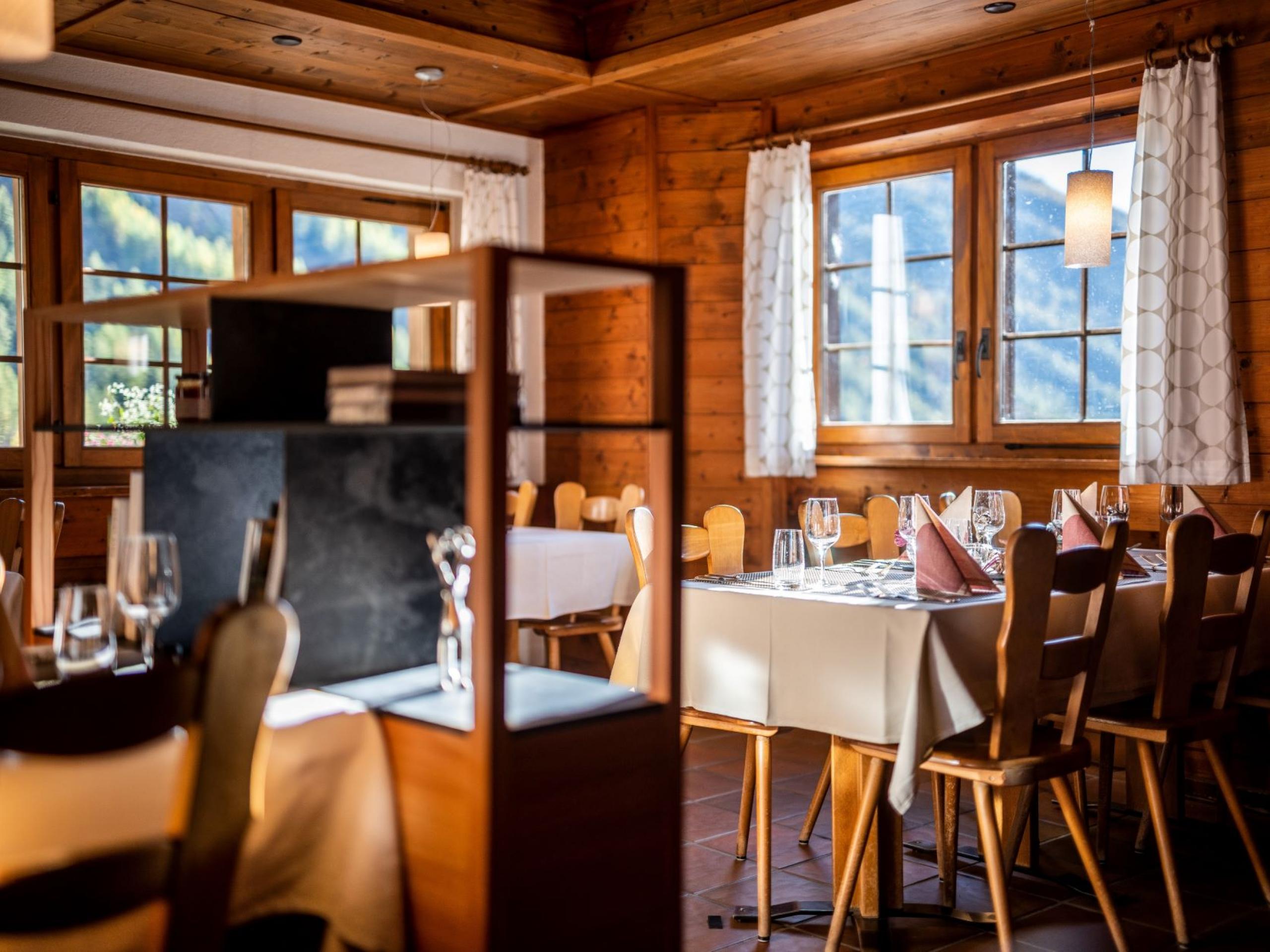 Hotel Nest und Bietschhorn