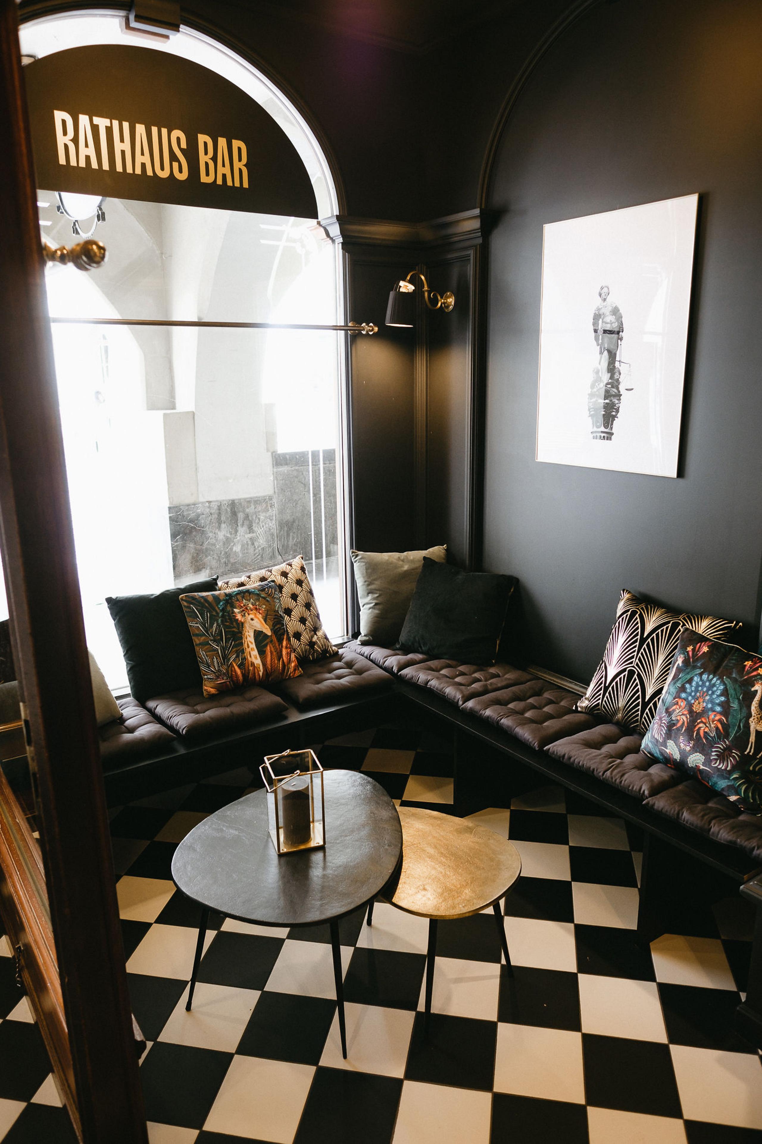 Rathaus Bar
